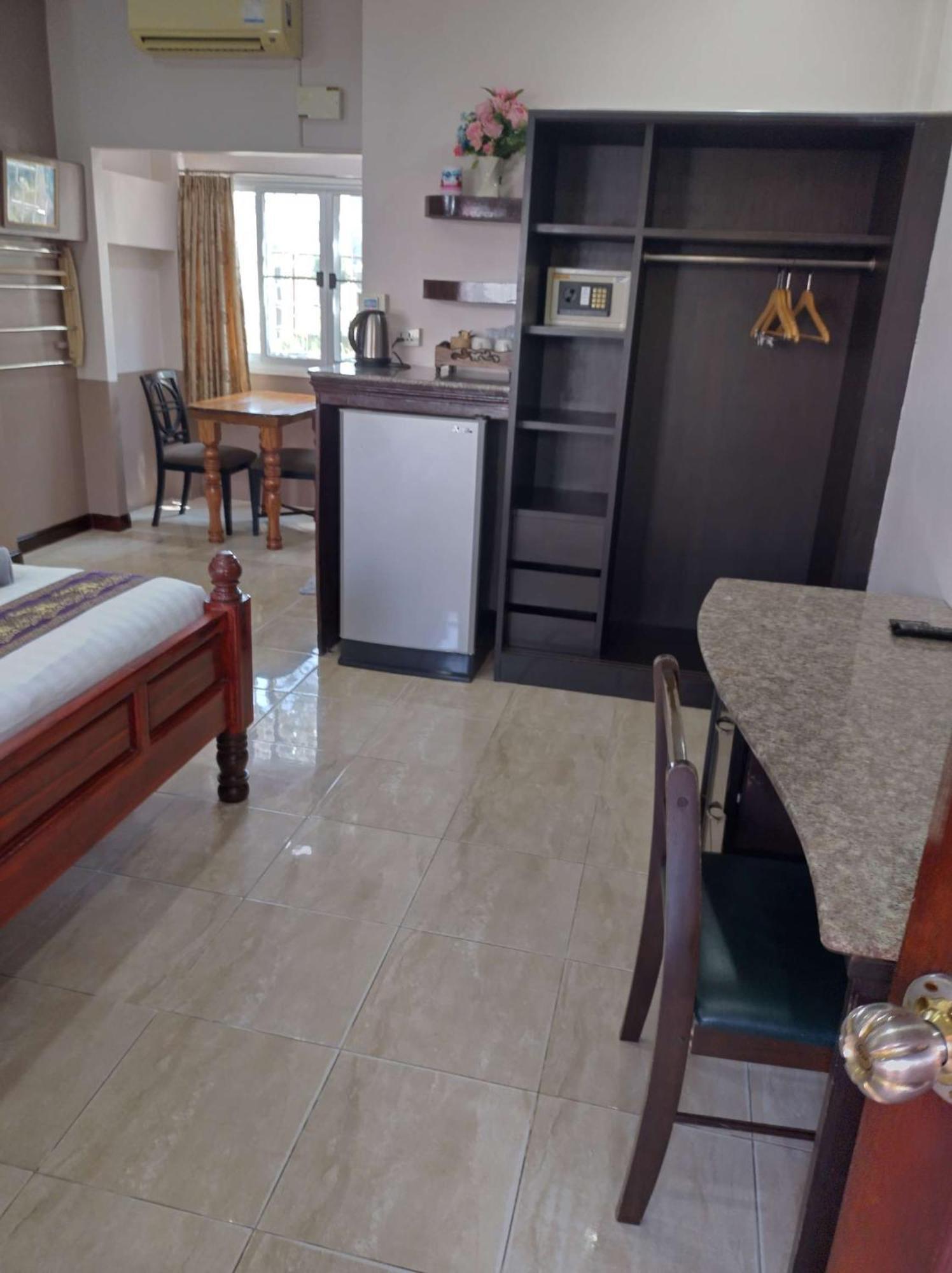 Mai Thai Guest House Khon Kaen Exterior foto